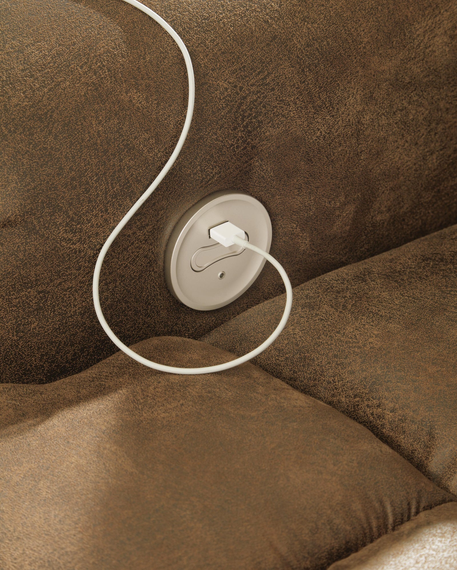 Boothbay Power Reclining Sofa - Dark Brown (7)