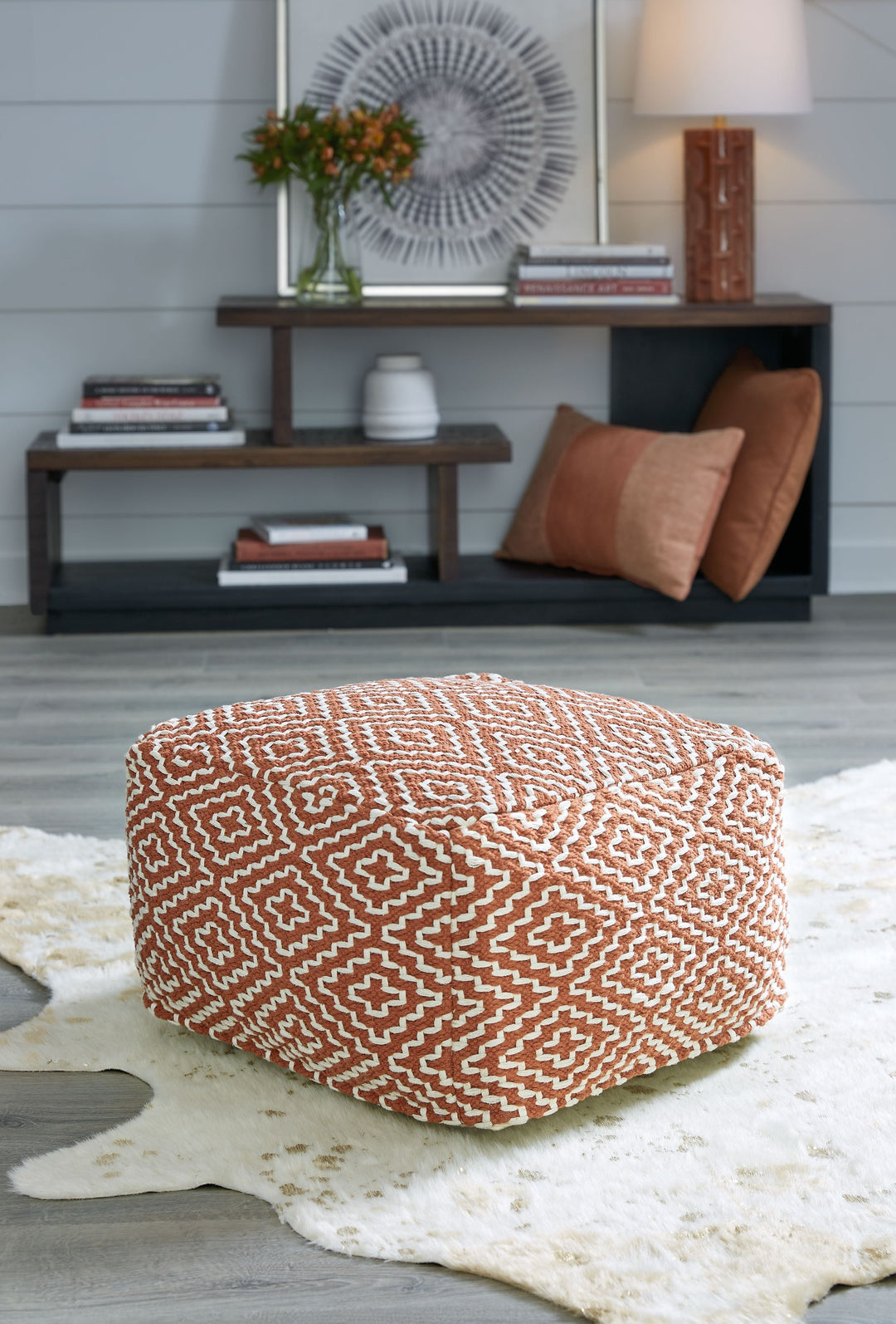 Brynnsen - Pouf - Rust / Ivory