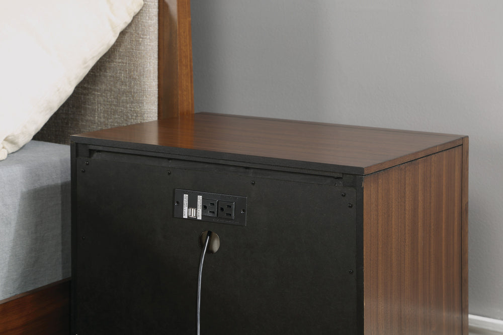 Ludwig Nightstand