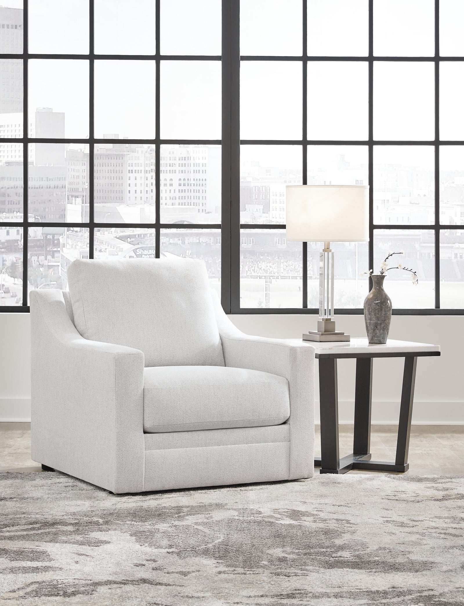 Maitelynn Chair - White (2)