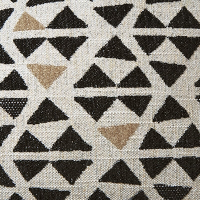 Wryenlynn Sofa - Black