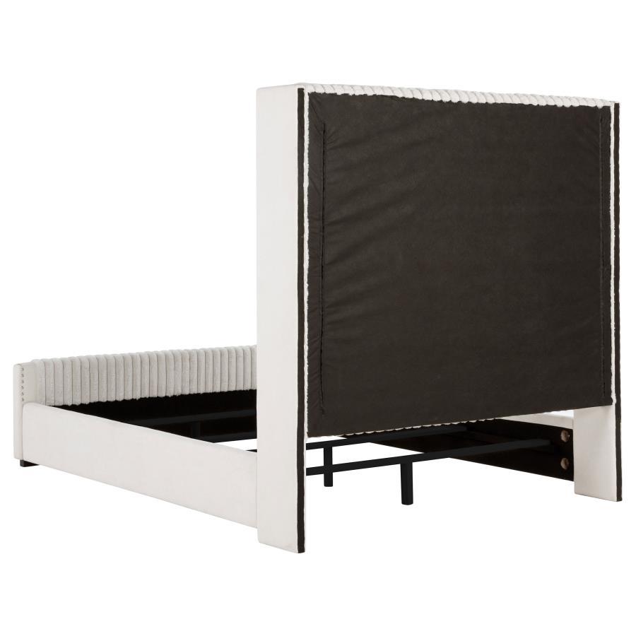 Natasha - Upholstered Queen Wingback Bed - Cream