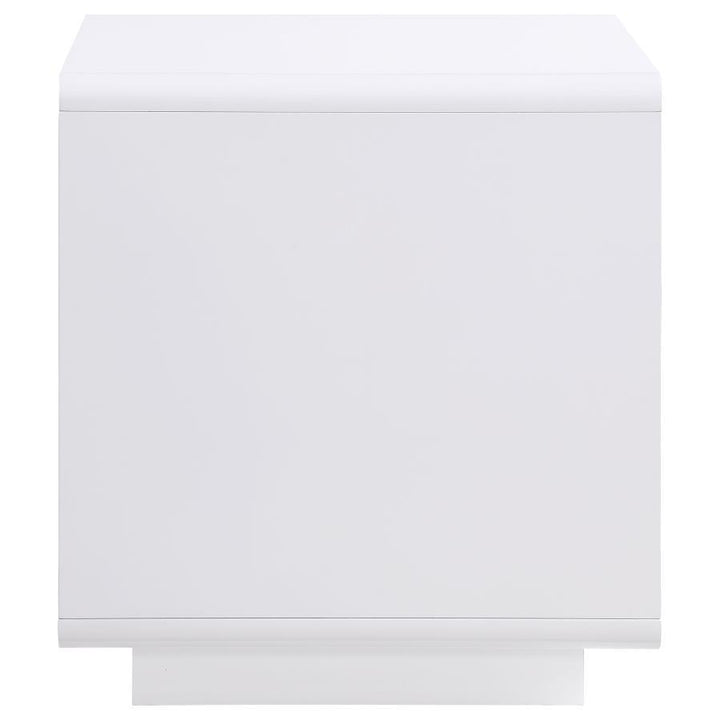 Paseo - Square End Side Table - White High Gloss