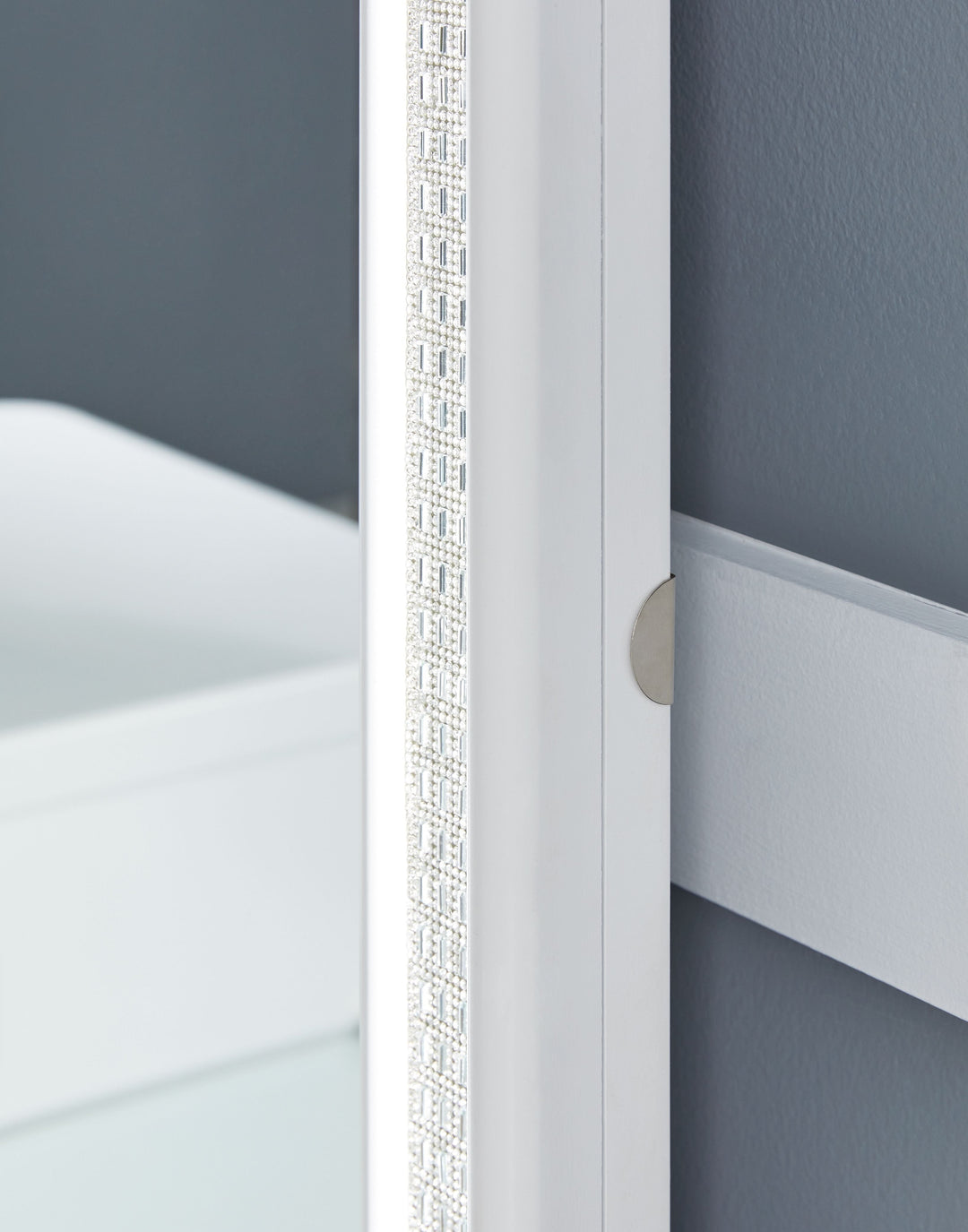 Chalanna - Vanity With Mirror - White