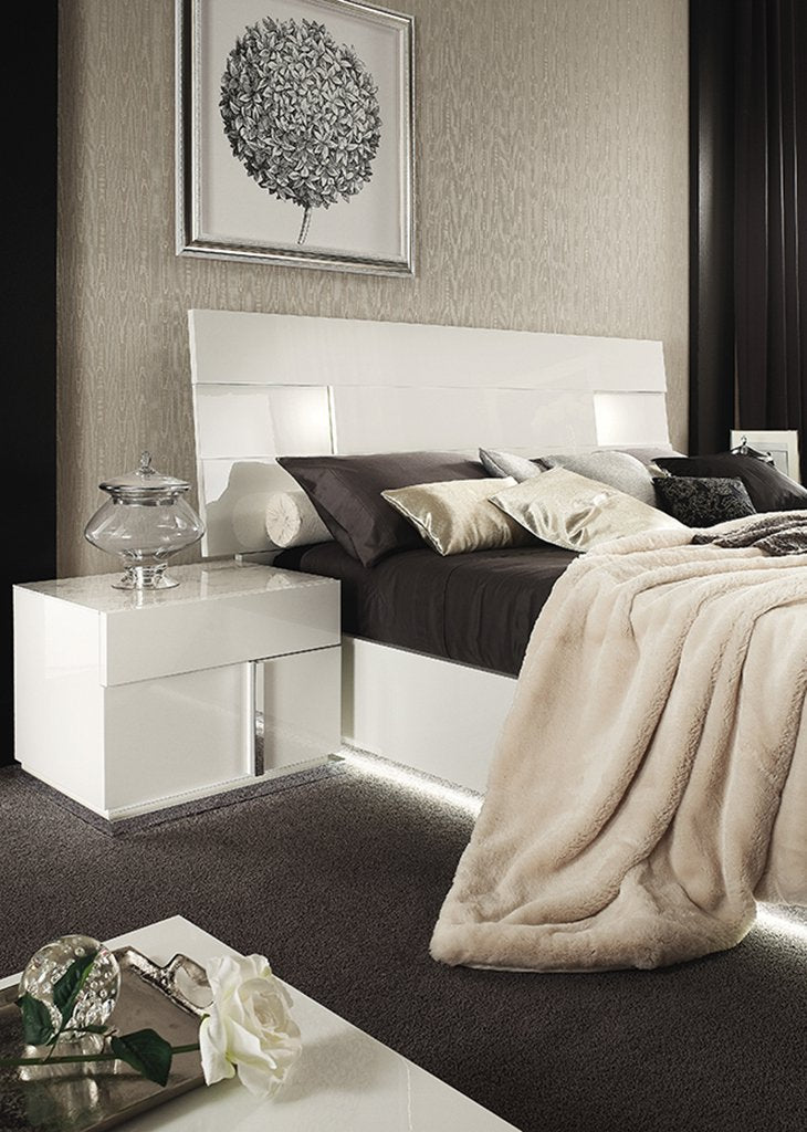 5 - Piece Canova White Queen Bedroom Set 5 - Piece Bedroom Set modern furniture Contempo Furniture