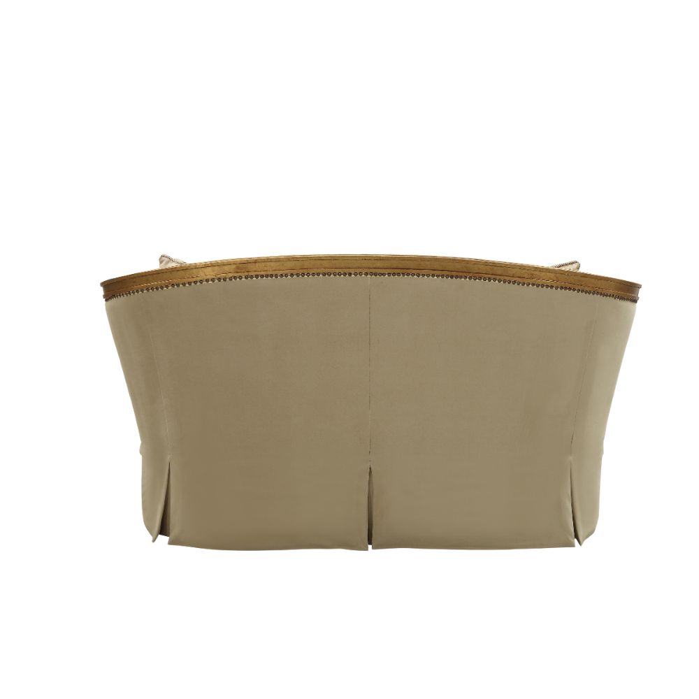 Daesha Loveseat with 5 Pillows