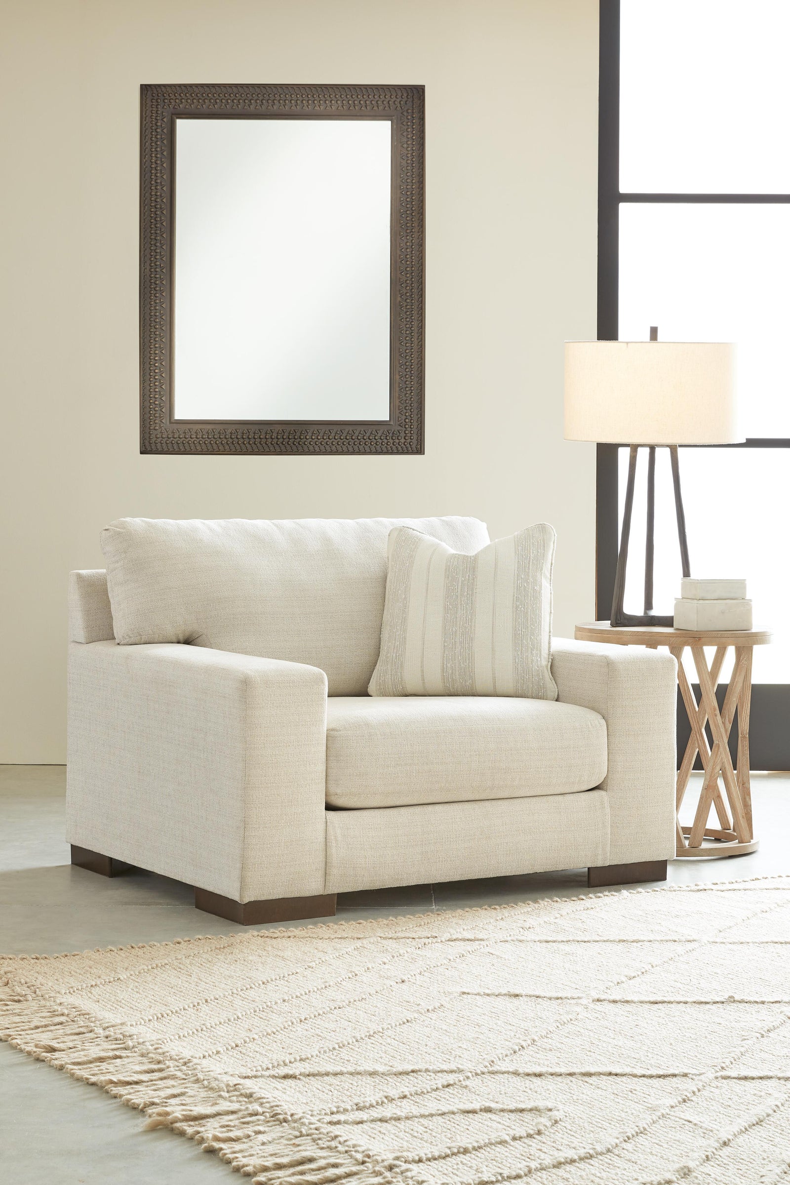 Maggie Oversized Chair - Beige (2)