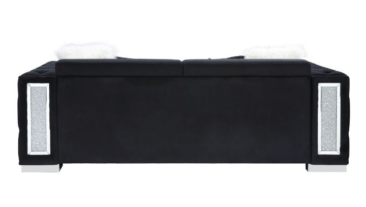 Trislar Sofa with 4 Pillows (Same Lv01397)
