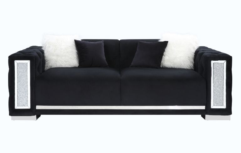 Trislar Sofa with 4 Pillows (Same Lv01397)