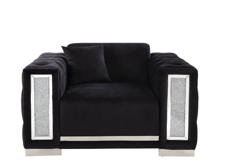 Trislar Chair with Pillow