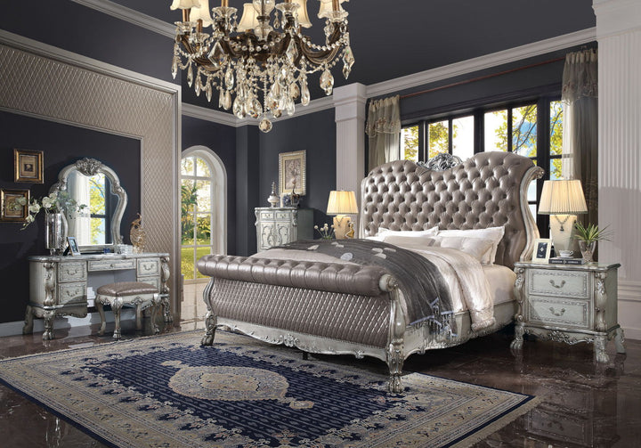 Dresden - Nightstand - Vintage Bone White