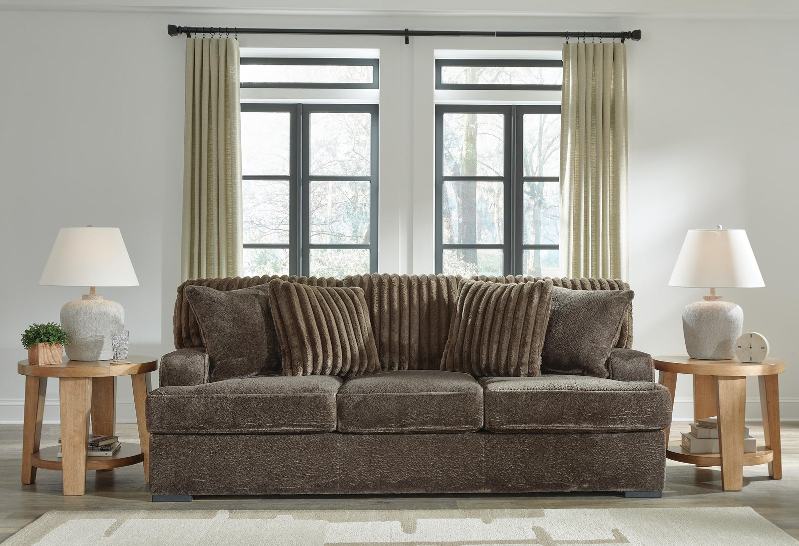 Aylesworth Sofa - Dark Brown (2)