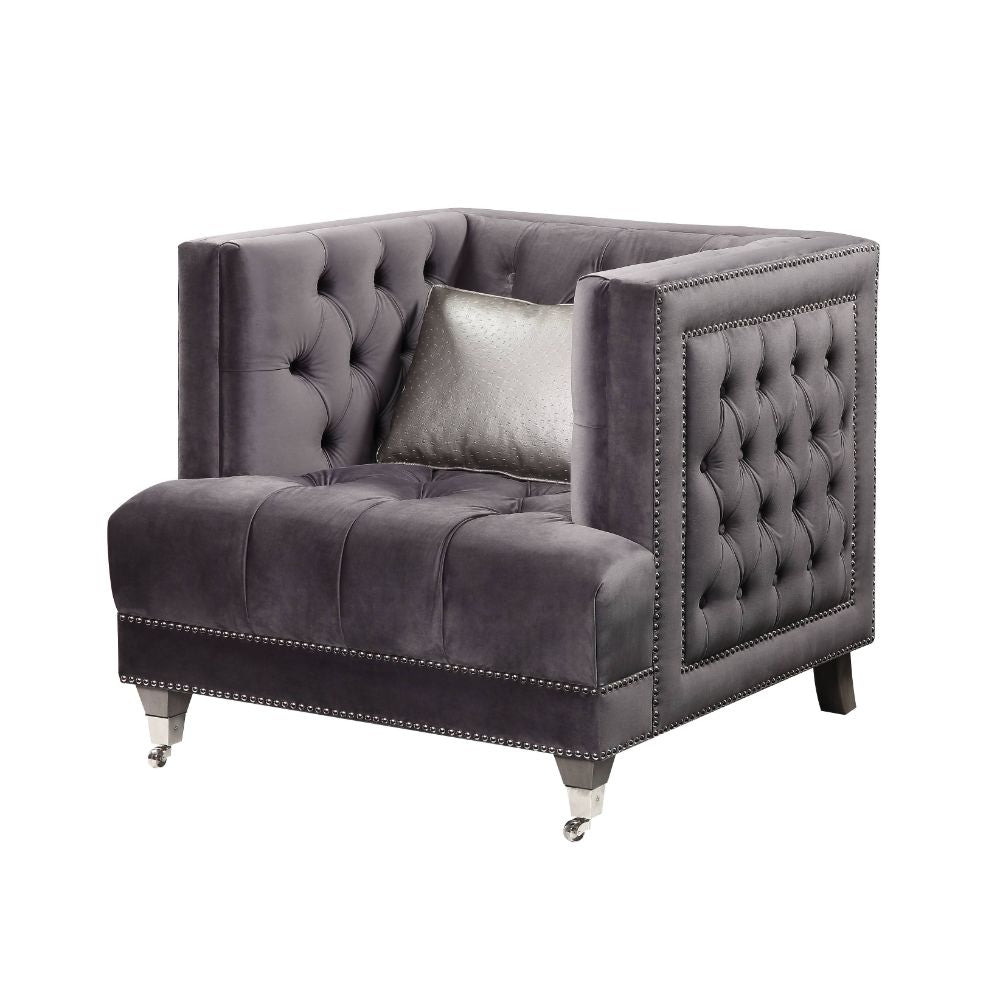 Hegio Chair with Pillow