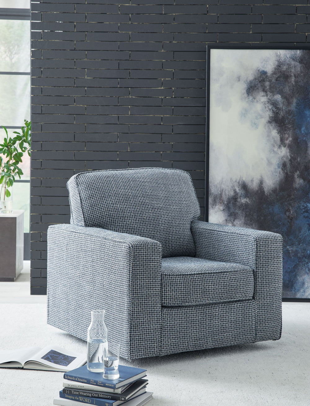 Olwenburg - Swivel Accent Chair - Denim