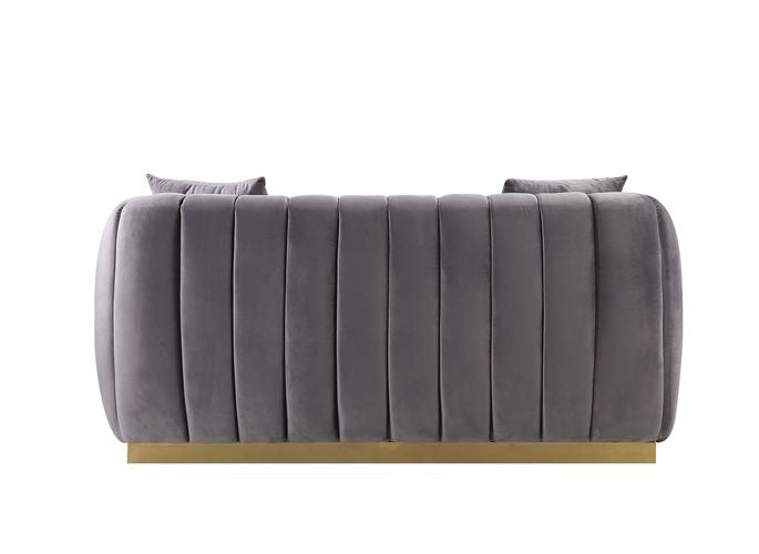 Elchanon Loveseat with 2 Pillows