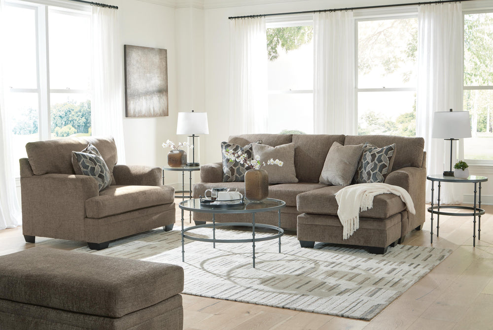 Stonemeade Sofa Chaise and Oversized Chair - Nutmeg (13)