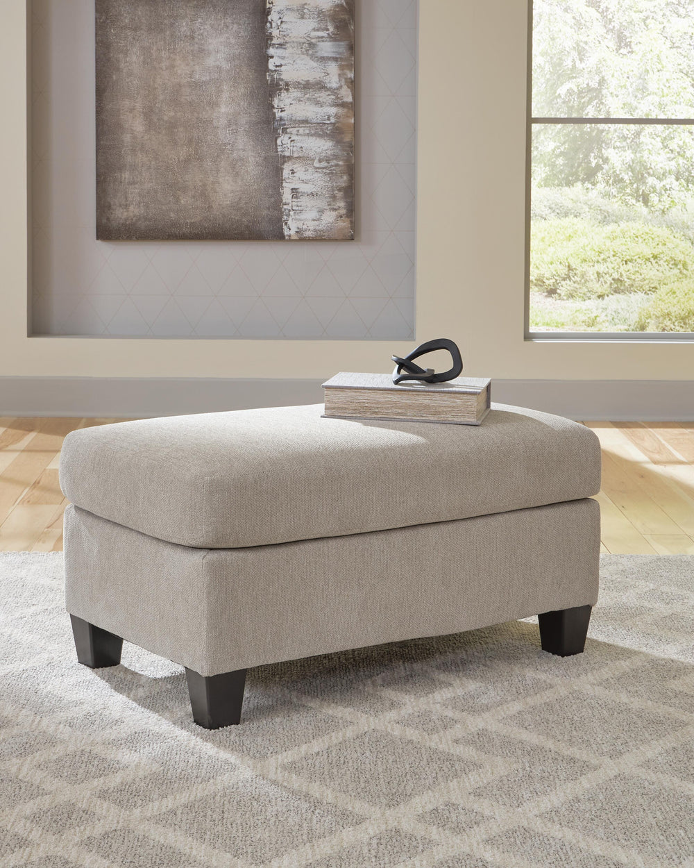 Willarae Sofa, Oversized Chair and Ottoman (11)