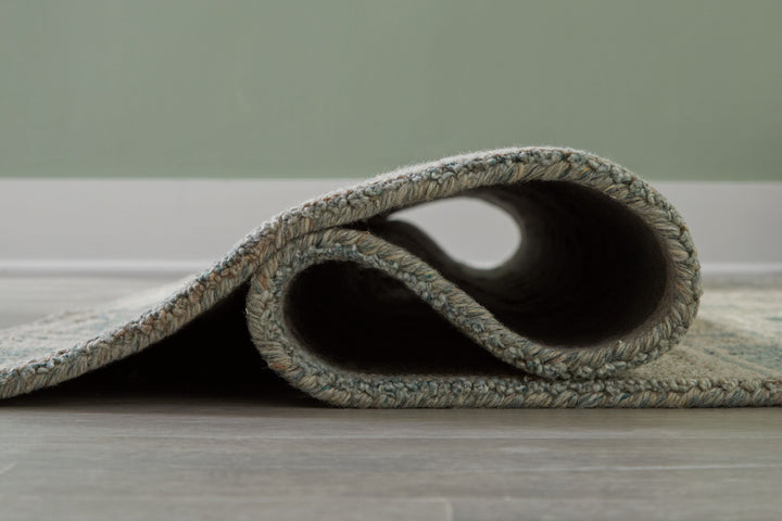 ashley-furniture-r406911-jossland-area-rug