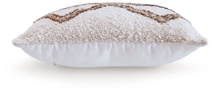 Brettwood - Pillow (Set of 4) - Ivory / Brown by Ashley Furniture product image