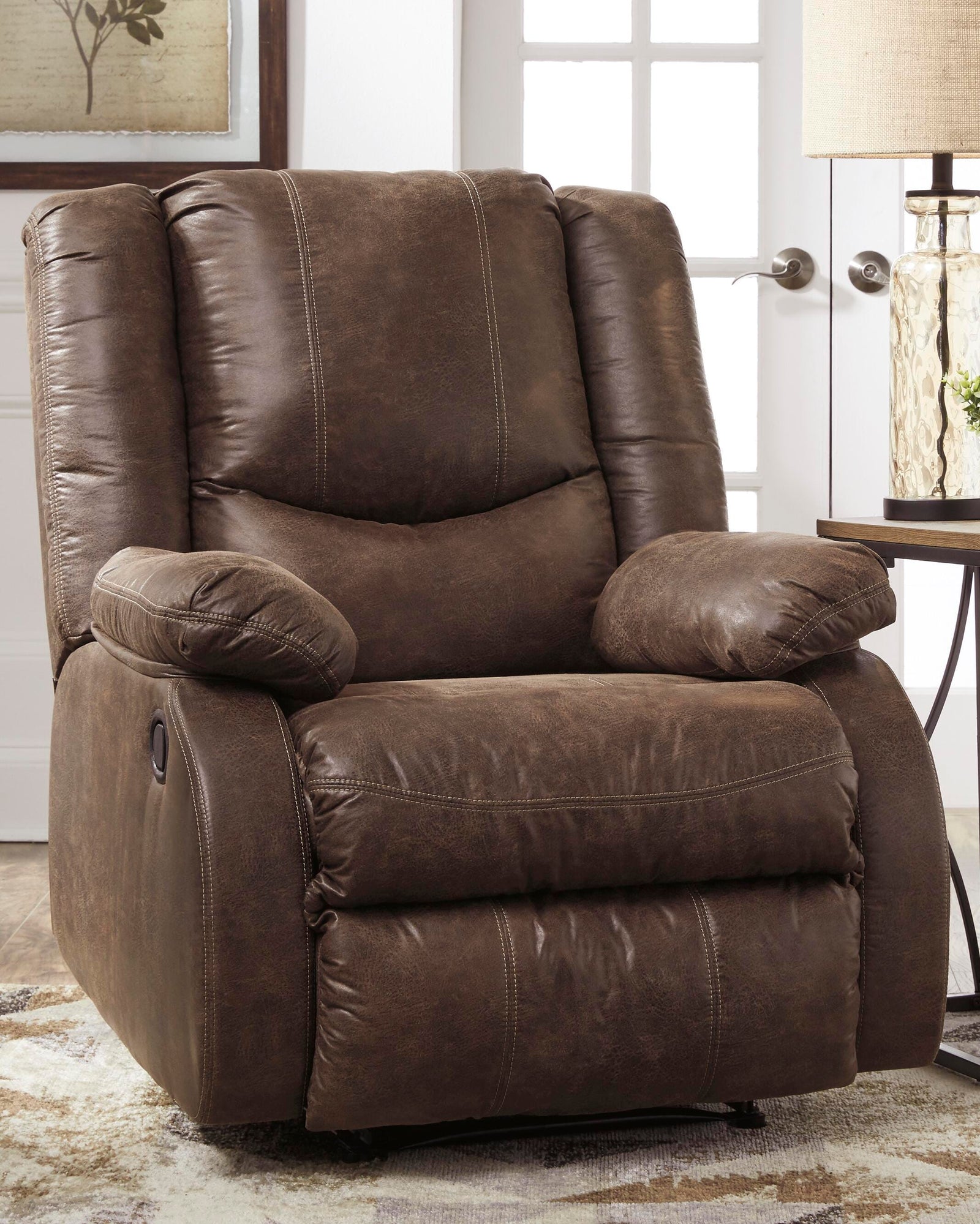 Bladewood Recliner - Dark Brown (2)