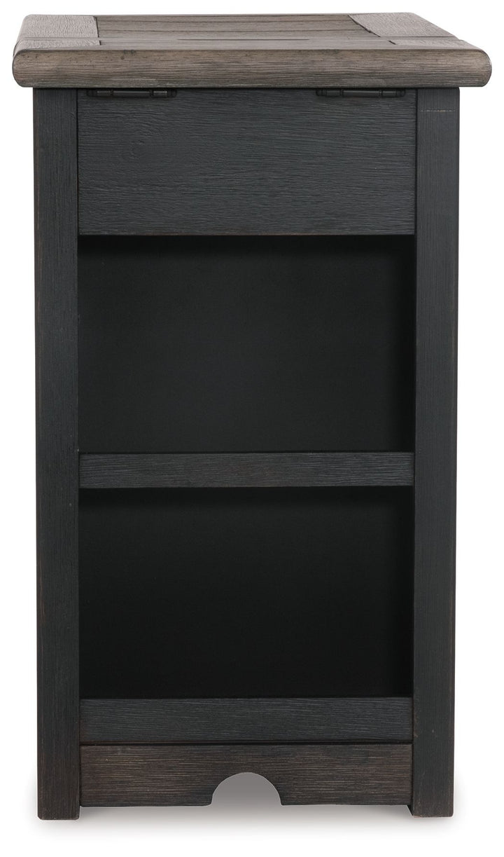 ashley-furniture-t736-7-tyler-creek-chair-side-table