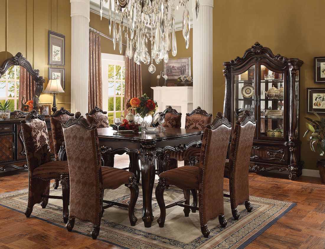 Versailles Counter Height Table in Cherry Oak