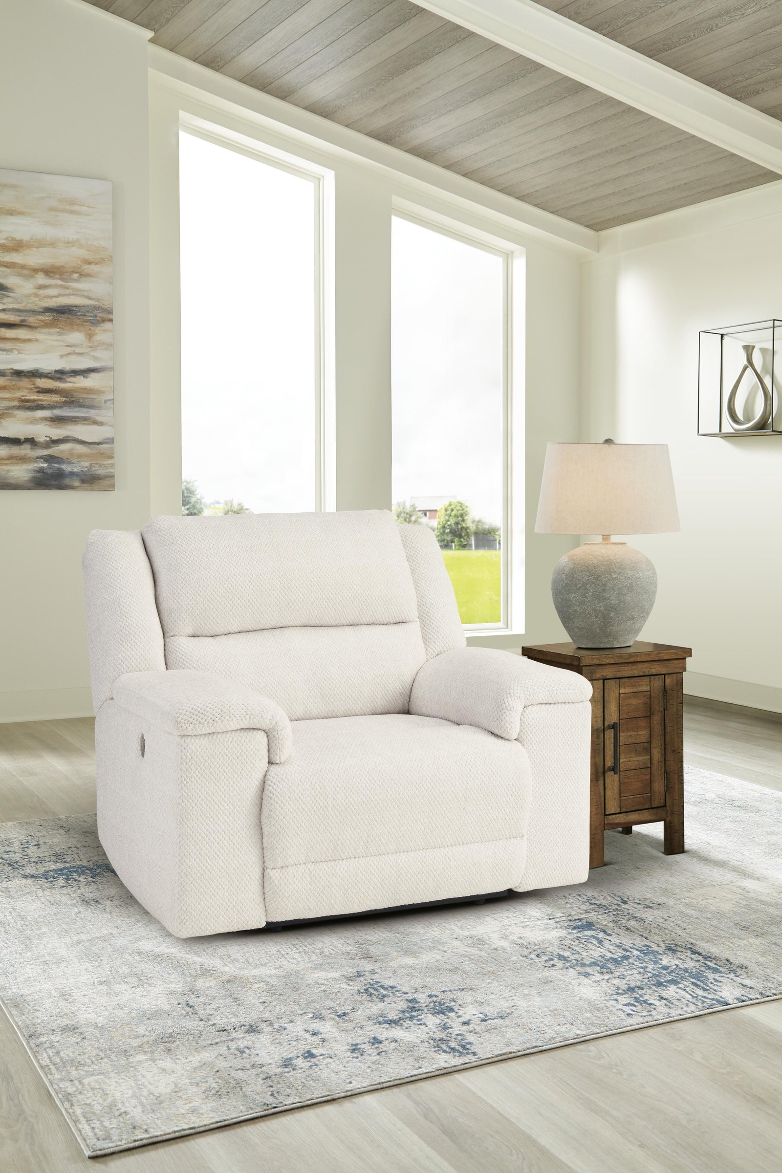 Keensburg Oversized Power Recliner - White (2)