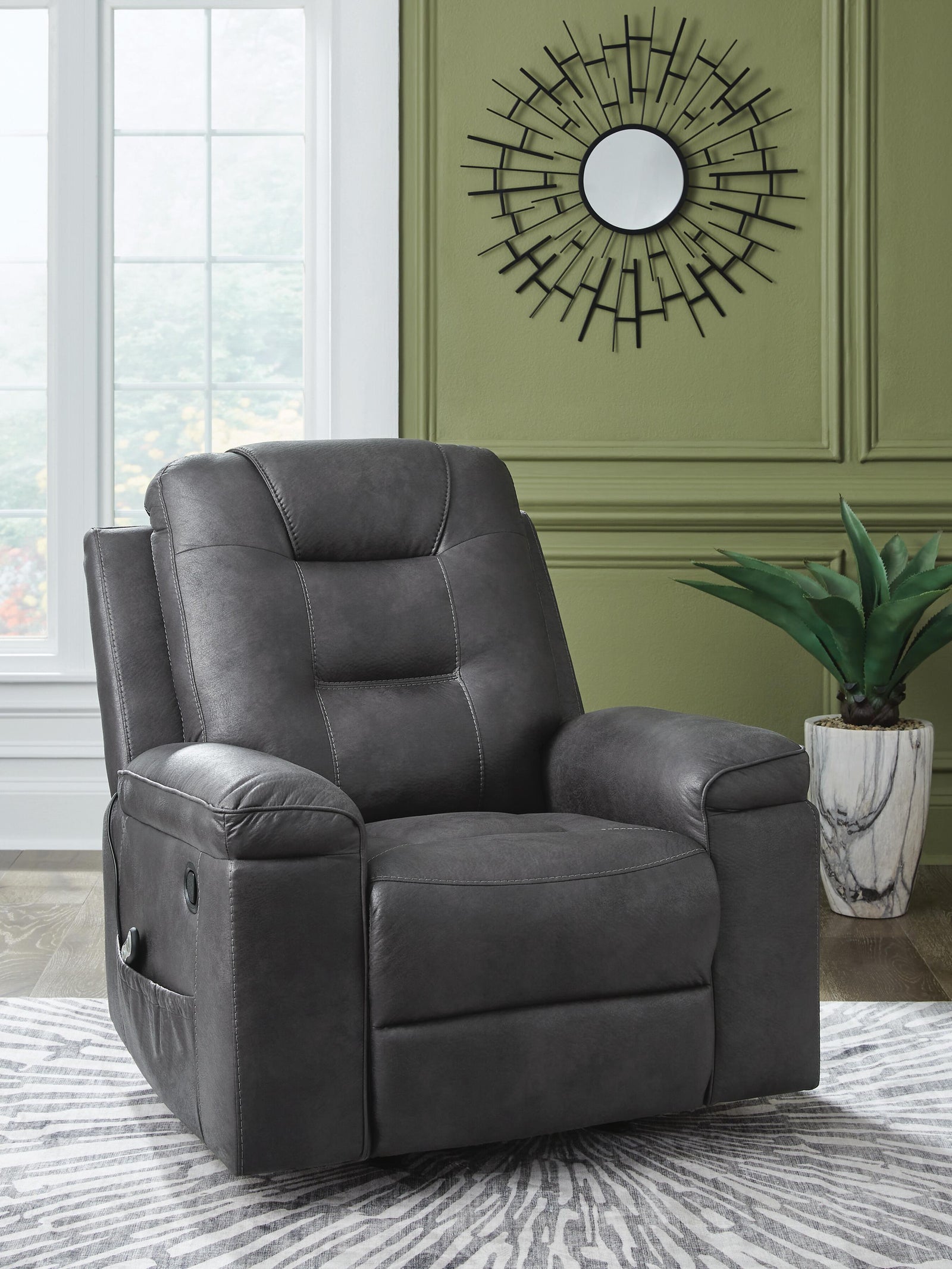 Stockworth Recliner - Dark Gray (2)