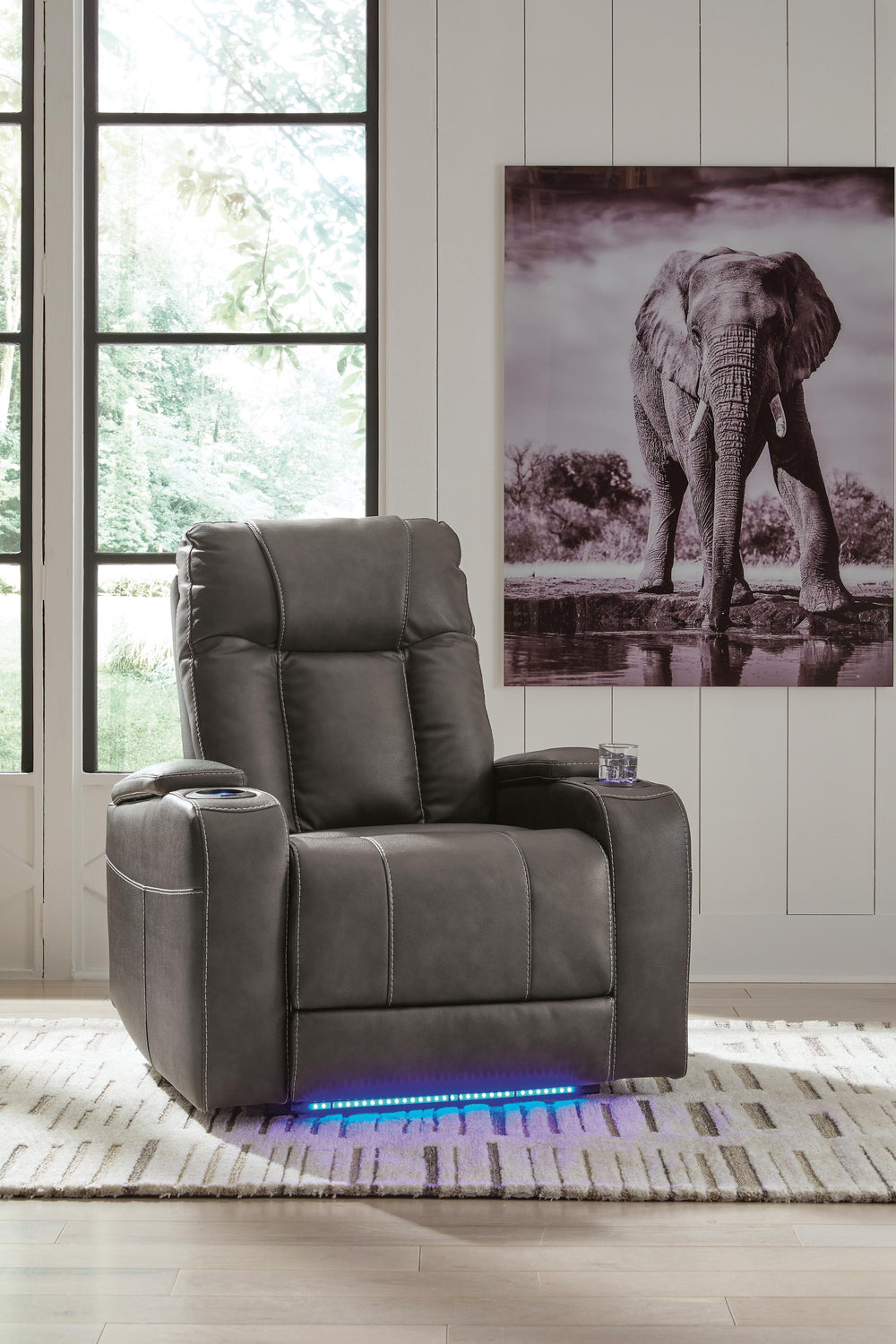 Feazada Power Recliner - Black (2)