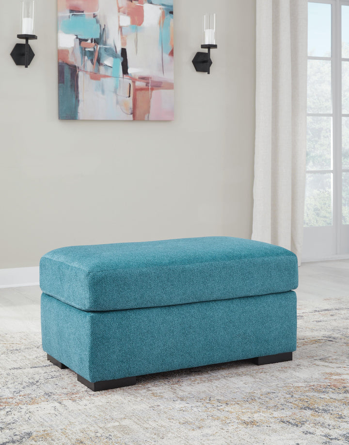 Keerwick Ottoman - Light Blue (2)