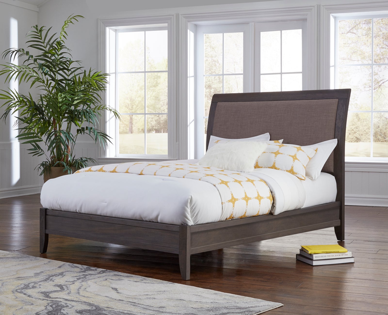 city-ii-upholstered-sleigh-bed