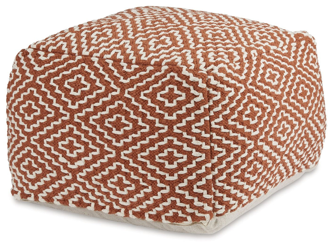Brynnsen - Pouf - Rust / Ivory