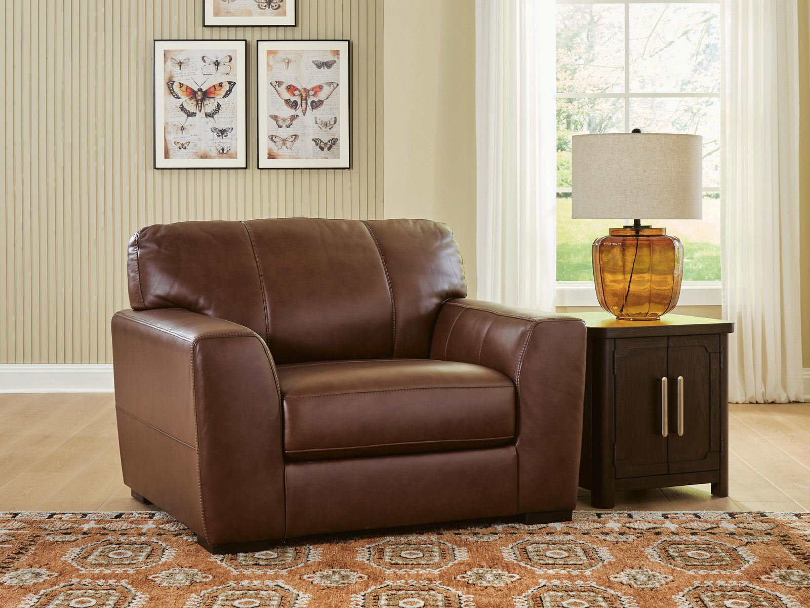 Brogliano Oversized Chair - Light Brown (2)
