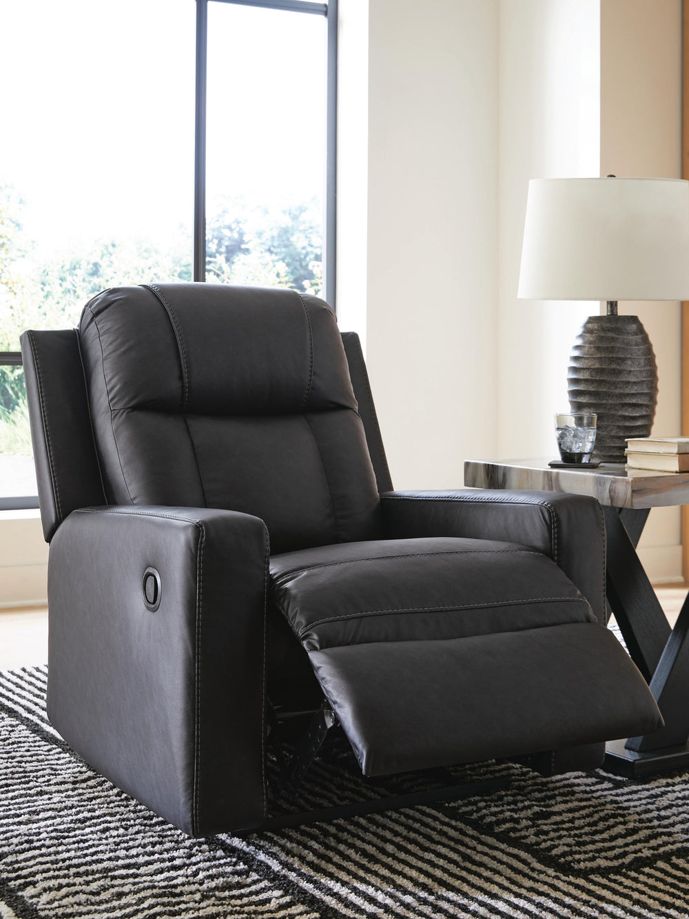 Mackmenville Recliner - Carbon (6)