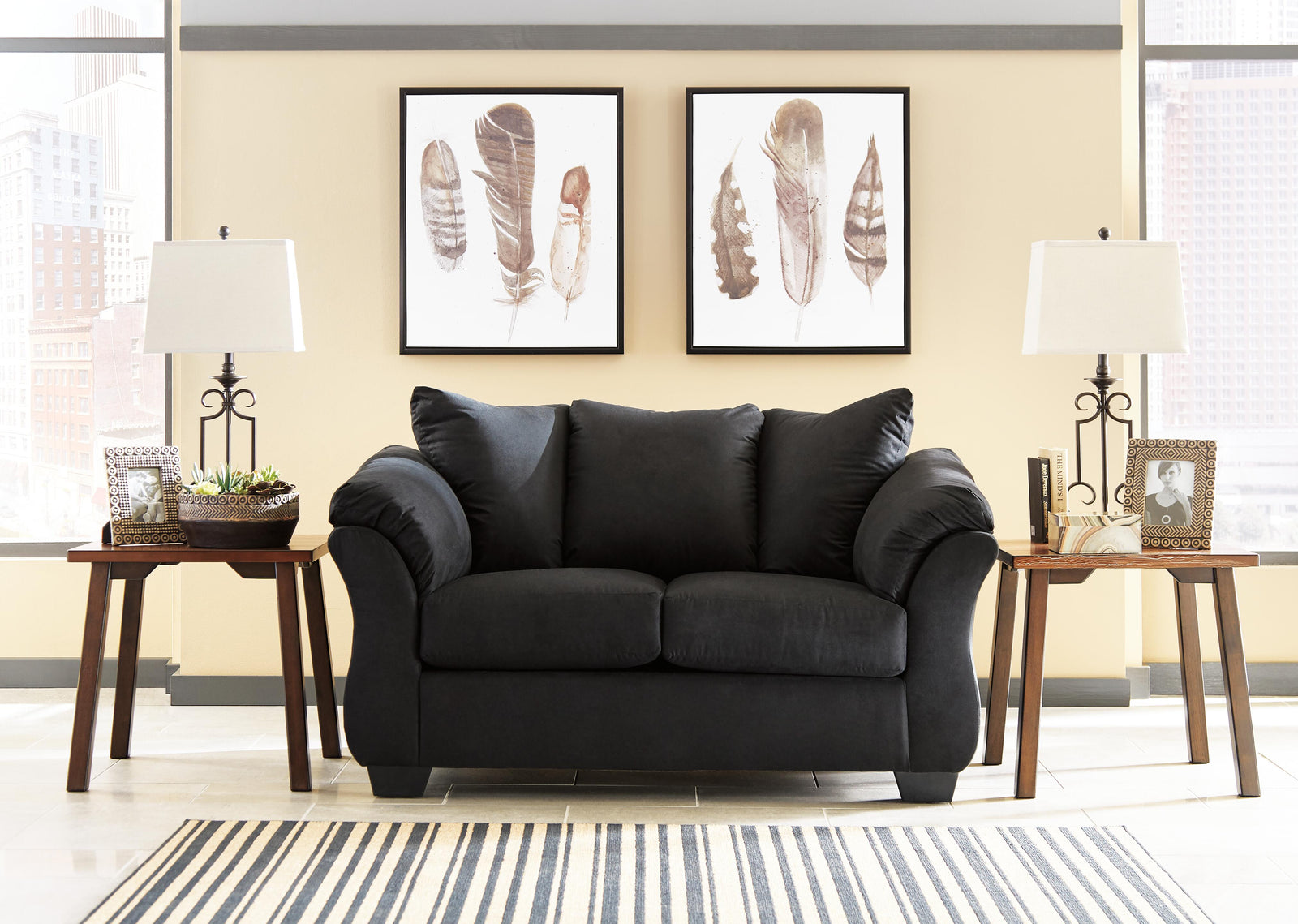 Darcy Loveseat - Black (2)