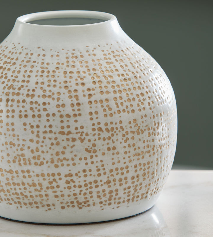 Vinburn - Accessory Set (Set of 5) - White / Gold Finish by Ashley Furniture product image