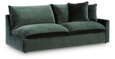 Carriage View Right-Arm Facing Sofa - Green - Green