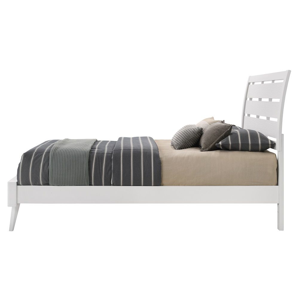 Cerys - Eastern King Bed - White