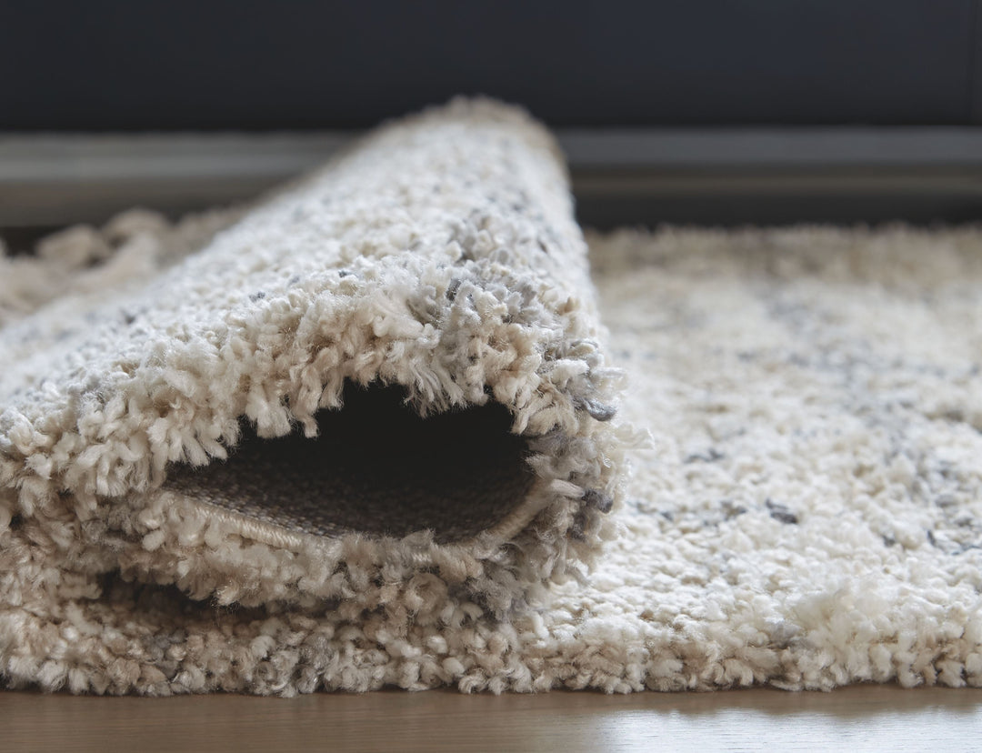 Abdalah - 5' x 7' Rug - Beige / Gray