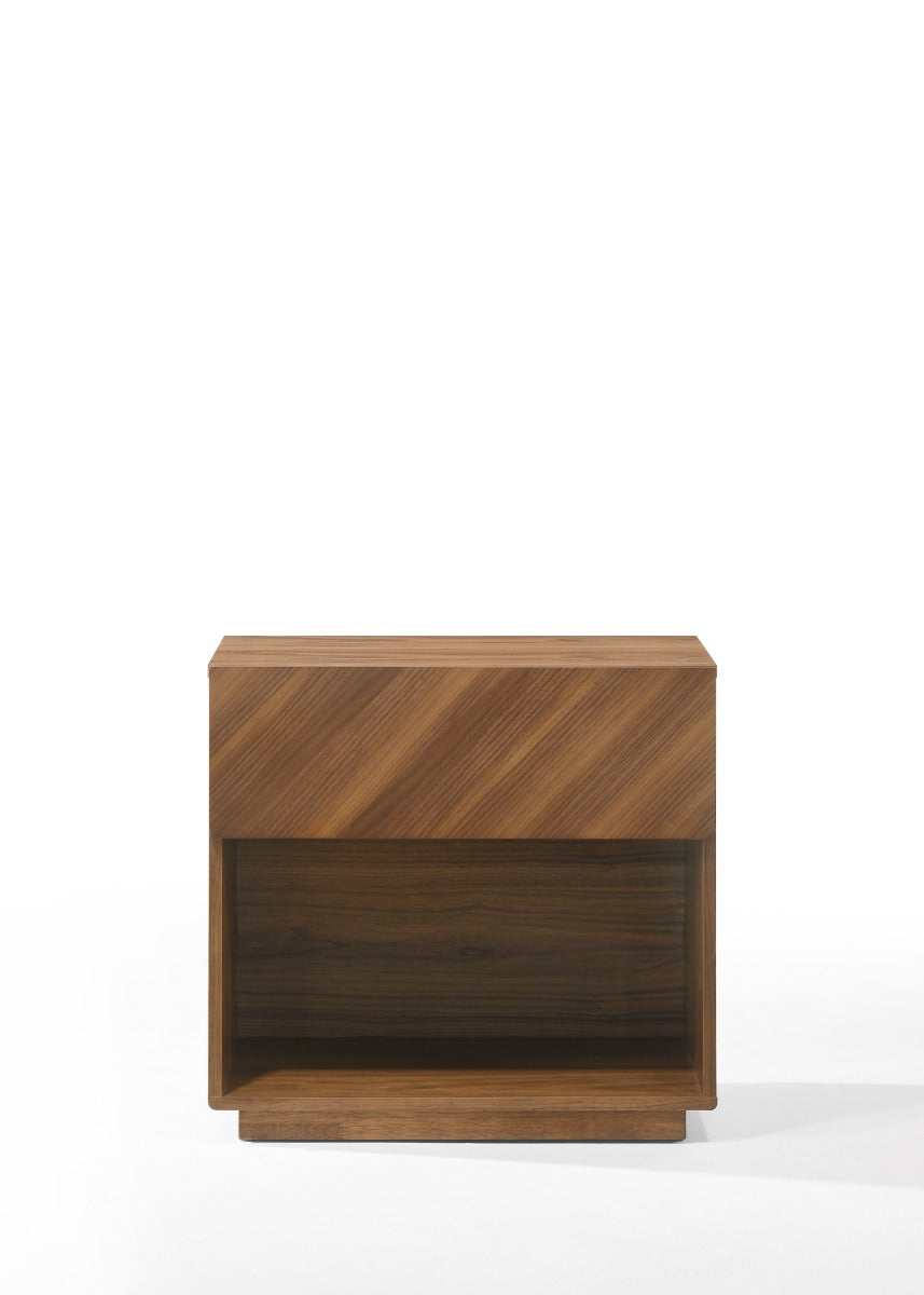 Kamela -Modern Walnut Bedroom Set