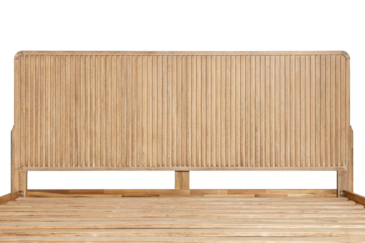 Mikala - Modern Natural Oak Bedroom Set