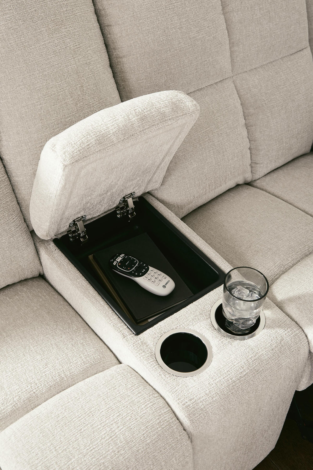 Orlen Reclining Loveseat with Console - Winter (7)