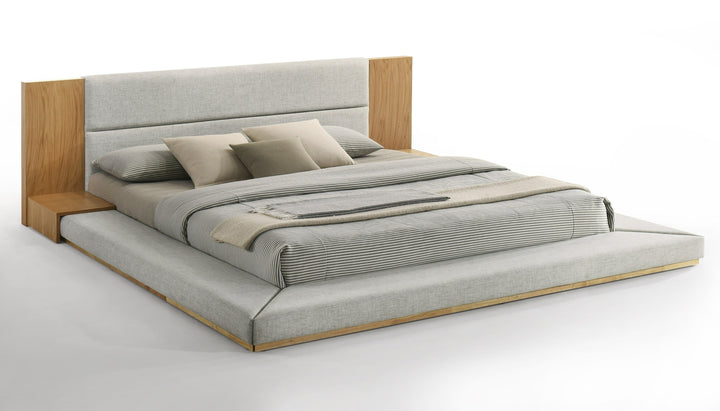 Jagger Modern Natural Oak Bed