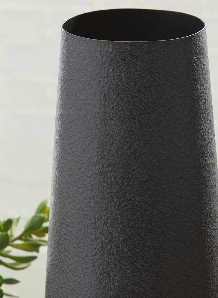 Fynn - Vase - Antique Brown