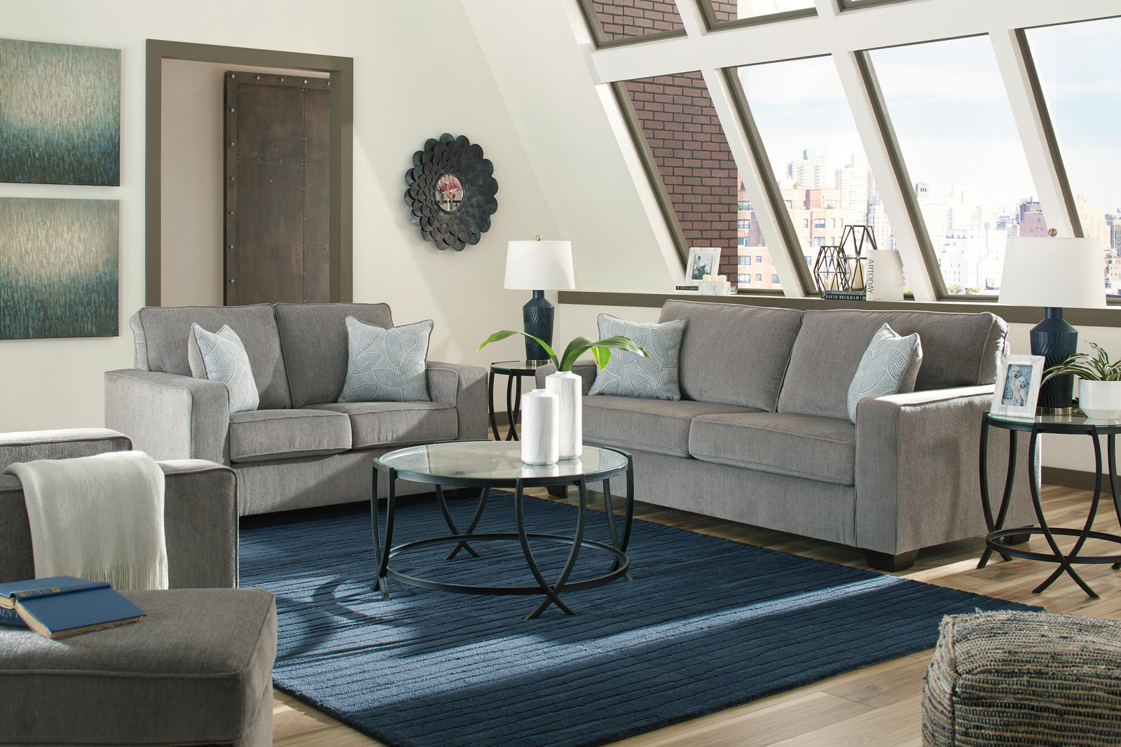 Altari Sofa - Gray (7)