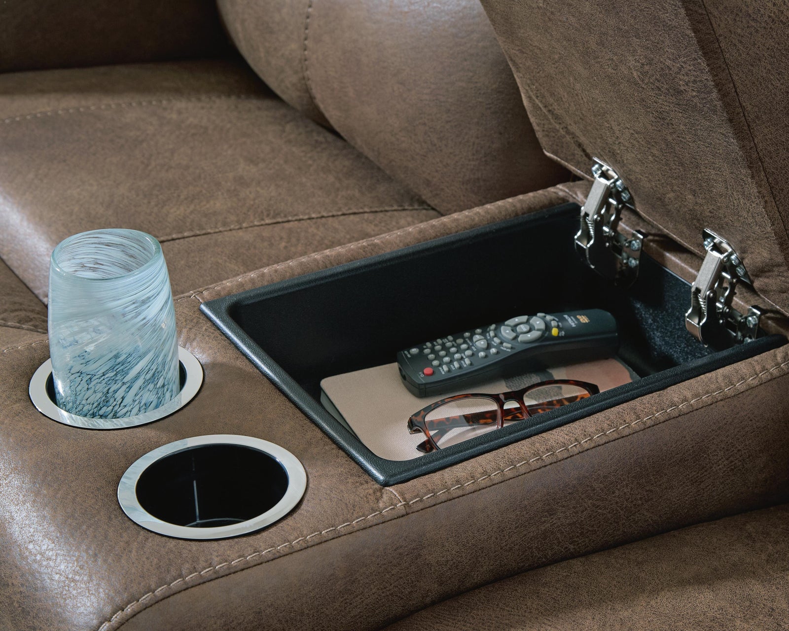 Beckley Place Power Reclining Loveseat with Console - Dark Brown (7)