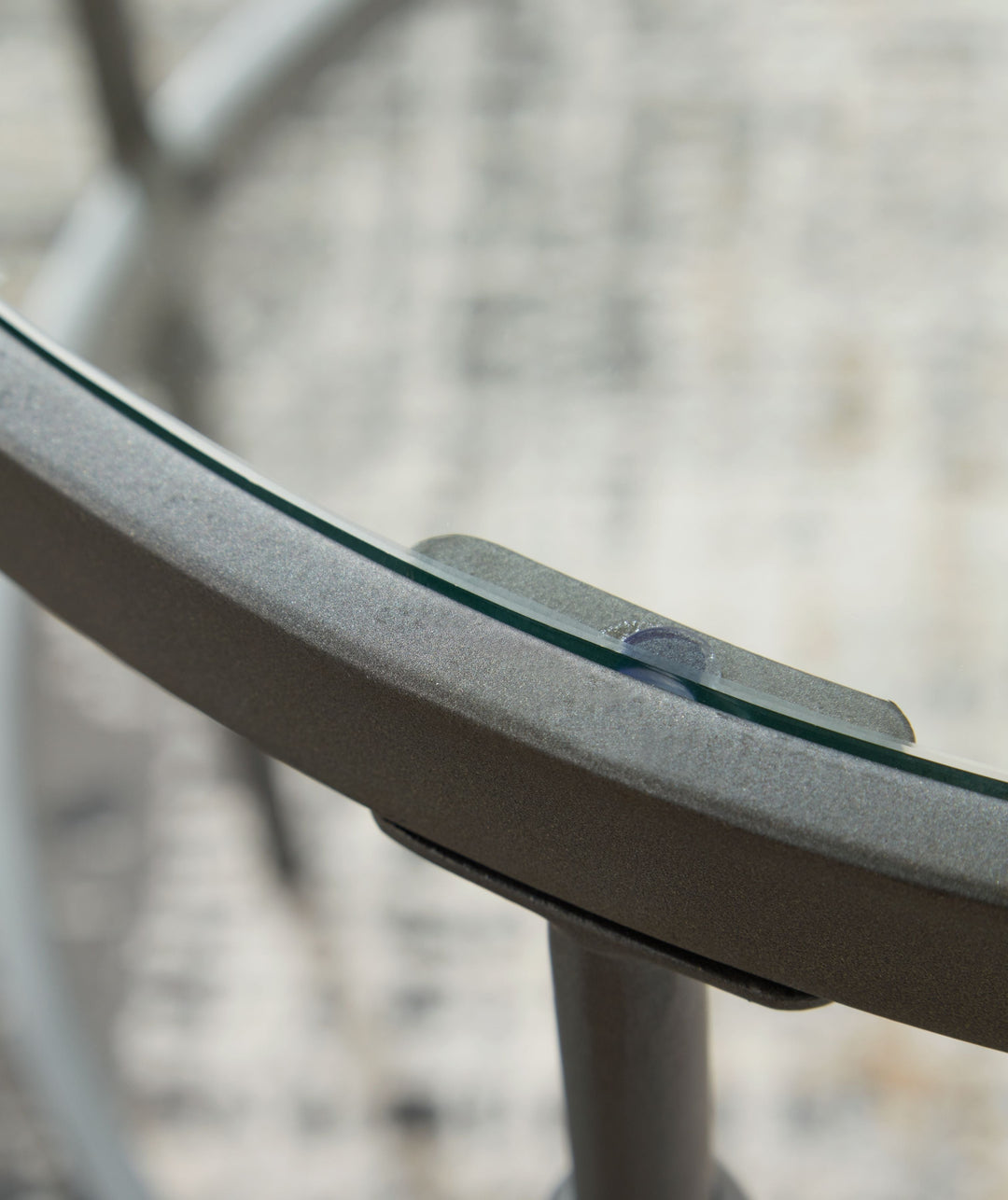 ashley-furniture-t246-13-kellyco-table-set