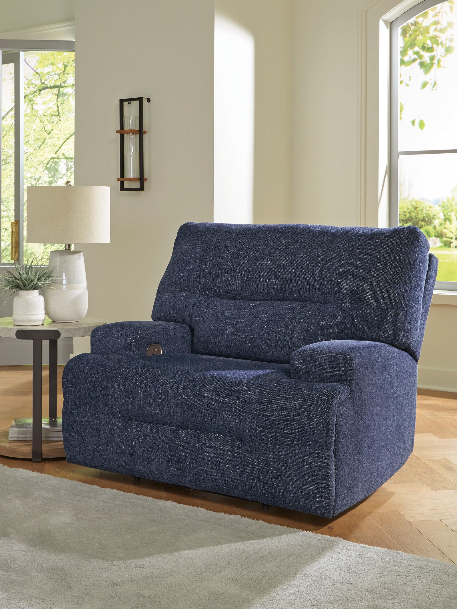 Acklen Place Oversized Power Recliner - Blue (2)