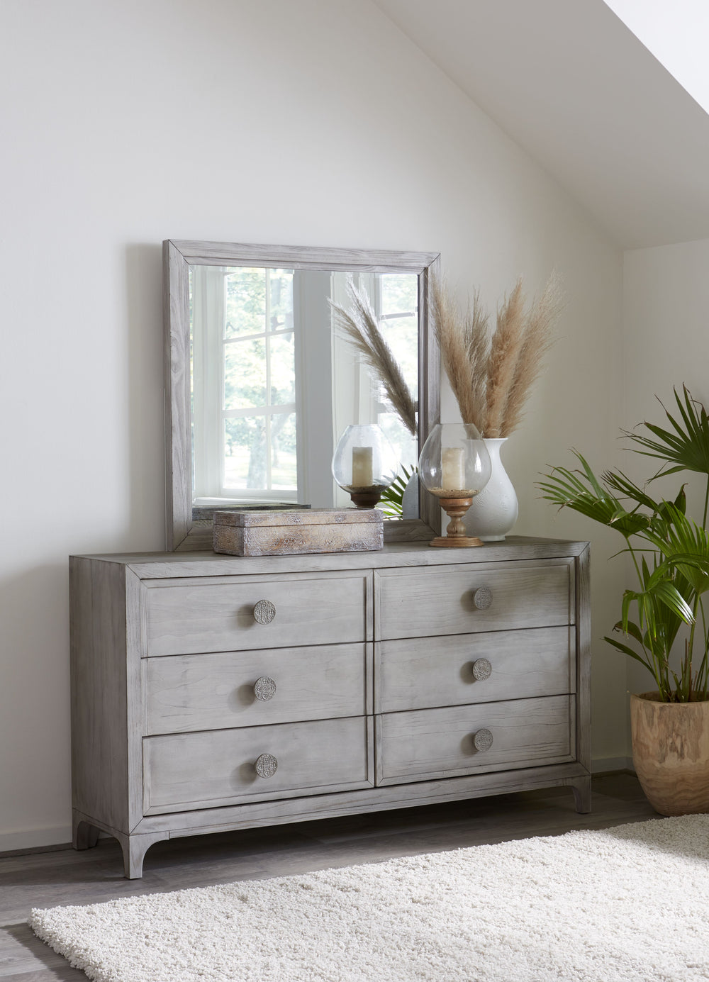 boho-chic-plain-mirror