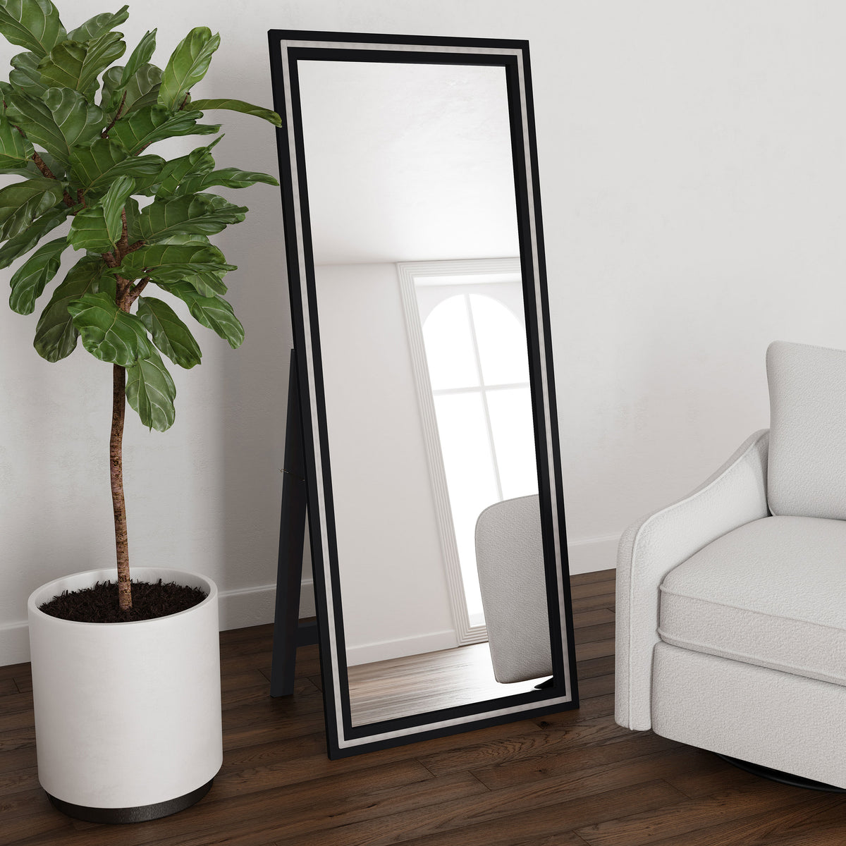 Windrose - Tempered LED Standing Mirror - Black